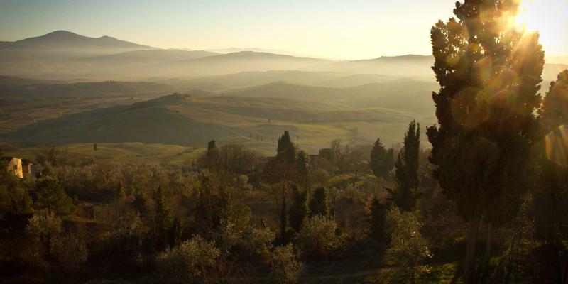 SGJHY赋能金融风控：构建全景式客户信息与风险资源关联网络